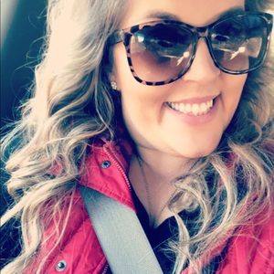 Meet your Posher, Jackie